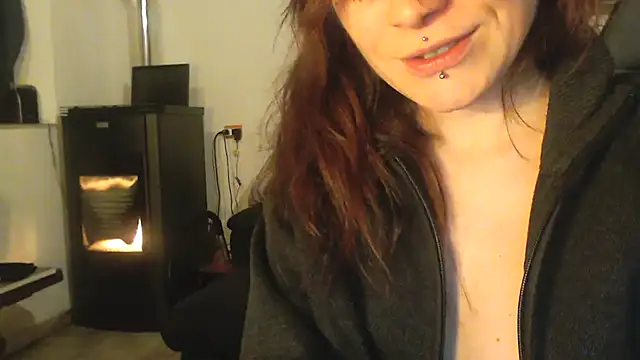 complicata mente online show from January 23, 2025, 11:47 pm