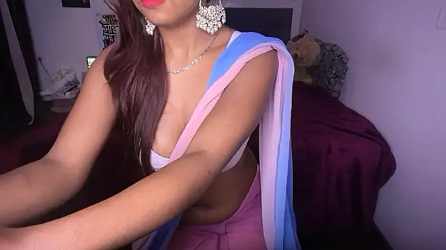 HornyBabe  online show from April 8, 2026, 6:31 pm