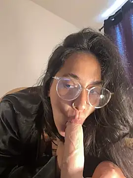 Snapshot of AndyFire69 chatting on February 7, 2025, 4:24 pm AndyFire69 online show from February 7, 2025, 4:24 pm