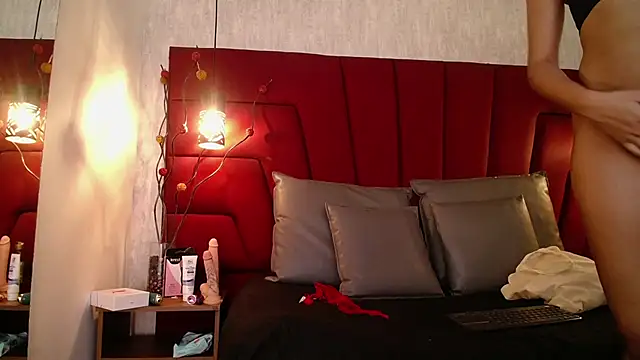 Snapshot of Alahia_Baiter chatting on January 18, 2025, 11:43 am Alahia Baiter online show from January 18, 2025, 11:43 am