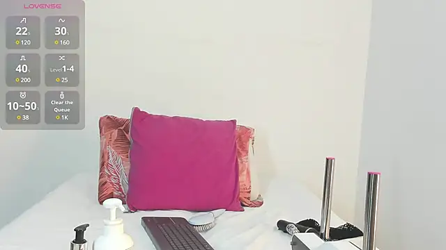 Snapshot of mara_clob chatting on February 17, 2025, 6:17 pm mara clob online show from February 17, 2025, 6:17 pm