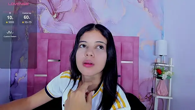 LizzMartin online show from February 27, 2025, 7:26 pm