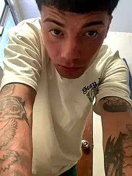 Ferrrl12 online show from October 30, 2025, 9:01 pm