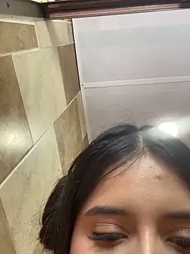 Snapshot of adhara__evanss chatting on February 28, 2025, 9:12 pm adhara  evanss online show from February 28, 2025, 9:12 pm