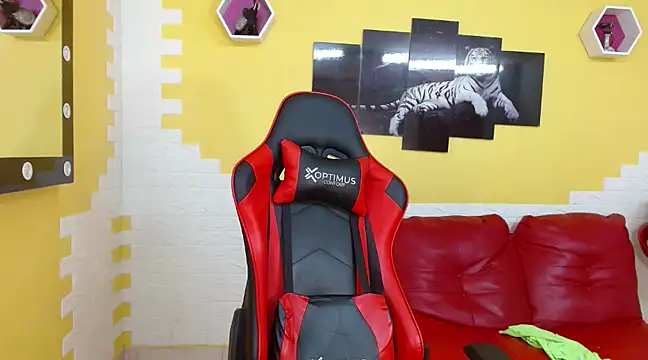 mau elixxx online show from January 31, 2025, 5:09 am