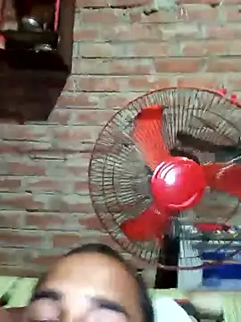 Snapshot of Anoopsingham12 chatting on September 17, 2025, 6:21 pm Anoopsingham12 online show from September 17, 2025, 6:21 pm