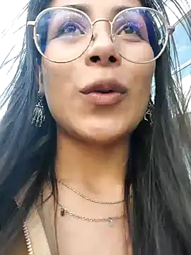 Jade Zephyra online show from December 8, 2024, 8:58 pm