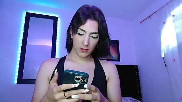 Snapshot of Triana_Damelio chatting on September 25, 2025, 2:23 pm Triana Damelio online show from September 25, 2025, 2:23 pm