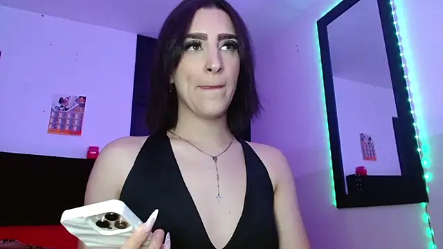 Snapshot of Triana_Damelio chatting on November 19, 2025, 6:41 pm Triana Damelio online show from November 19, 2025, 6:41 pm