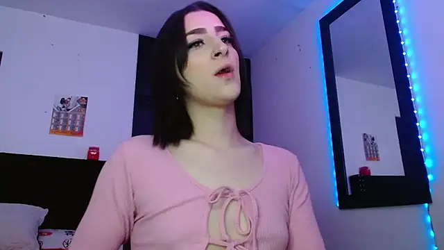 Snapshot of Triana_Damelio chatting on November 20, 2025, 3:45 pm Triana Damelio online show from November 20, 2025, 3:45 pm