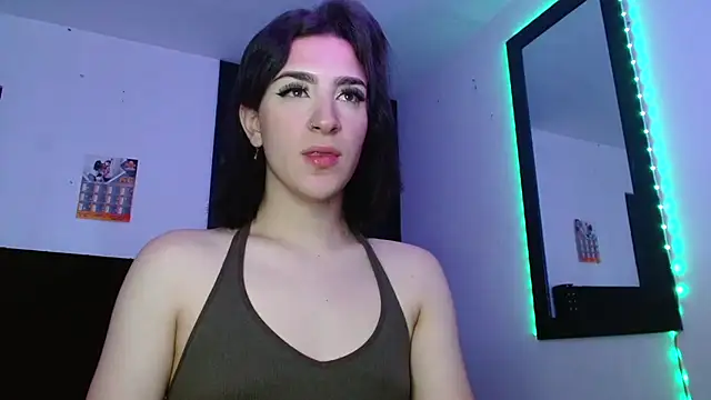 Snapshot of Triana_Damelio chatting on November 12, 2025, 1:15 pm Triana Damelio online show from November 12, 2025, 1:15 pm