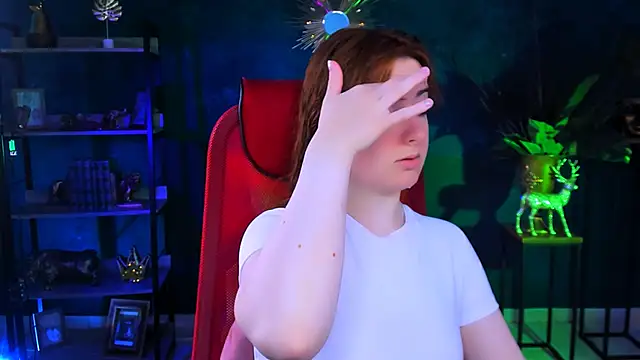 AnnTerry  online show from February 25, 2026, 7:08 am