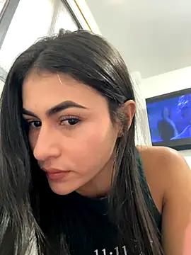 Snapshot of emilie_xx_ chatting on October 4, 2025, 5:25 pm emilie xx online show from October 4, 2025, 5:25 pm