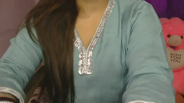 Snapshot of cutie-taara chatting on February 26, 2026, 3:17 am cutie-taara online show from February 26, 2026, 3:17 am