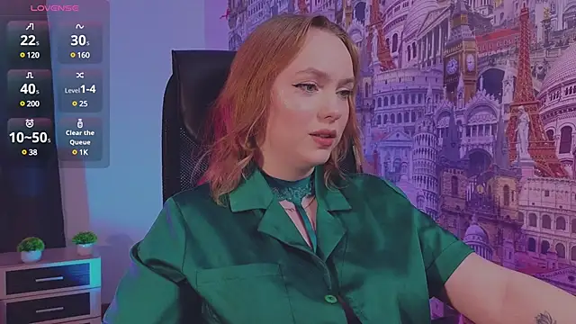 Snapshot of Kari_Lunna chatting on February 9, 2025, 3:22 am Kari Lunna online show from February 9, 2025, 3:22 am