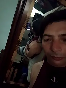 Snapshot of frank32love chatting on March 9, 2026, 10:19 am frank32love online show from March 9, 2026, 10:19 am