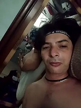 frank32love online show from May 5, 2026, 10:29 am
