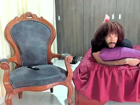 KarlMarley1 online show from September 22, 2025, 12:55 pm