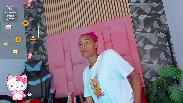 Brithanyslim online show from December 4, 2025, 3:55 pm