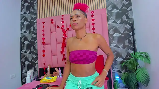 Brithanyslim online show from February 23, 2026, 7:14 pm