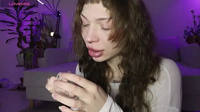 PaulaPratt online show from January 9, 2026, 5:25 am