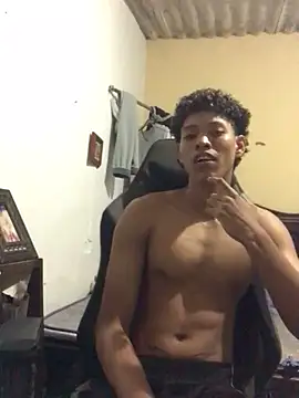 Snapshot of Allen_watts chatting on December 27, 2024, 7:57 pm Allen watts online show from December 27, 2024, 7:57 pm