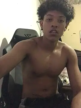 Snapshot of Allen_watts chatting on January 14, 2025, 3:43 am Allen watts online show from January 14, 2025, 3:43 am