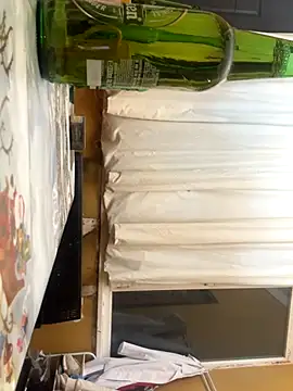 Snapshot of djtimka chatting on December 23, 2025, 3:39 am djtimka online show from December 23, 2025, 3:39 am