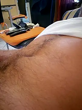 Snapshot of 1talianBeutifulCock chatting on September 24, 2025, 11:50 am 1talianBeutifulCock online show from September 24, 2025, 11:50 am