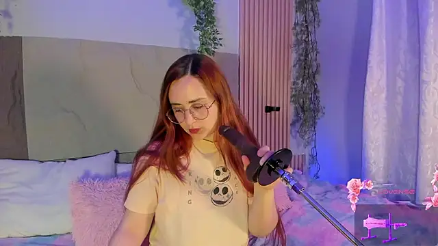 Snapshot of centaurigirl chatting on February 27, 2026, 4:01 am centaurigirl online show from February 27, 2026, 4:01 am