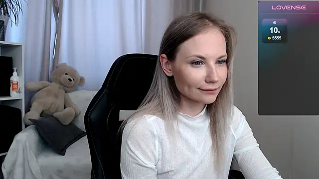 Sunny bunny6 online show from May 25, 2026, 5:18 am