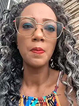 Amaliu  online show from March 17, 2025, 3:18 pm