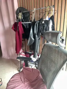 Snapshot of soffyvibes- chatting on March 31, 2026, 8:00 pm soffyvibes- online show from March 31, 2026, 8:00 pm