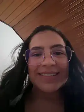 Emily Russo  online show from January 21, 2025, 3:43 pm