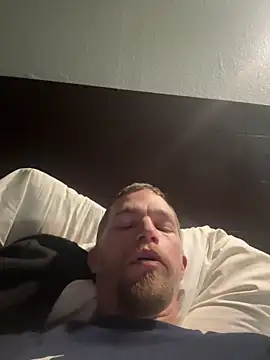 Snapshot of SelfQuaestor chatting on November 30, 2025, 9:21 am SelfQuaestor online show from November 30, 2025, 9:21 am