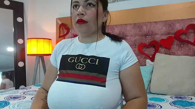 vennuss 89 online show from October 15, 2025, 11:40 am