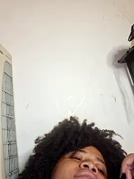 DANIELA MICHEL online show from March 2, 2025, 5:54 am