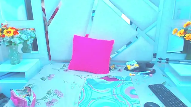 Paris Squirt  online show from February 3, 2026, 8:58 pm