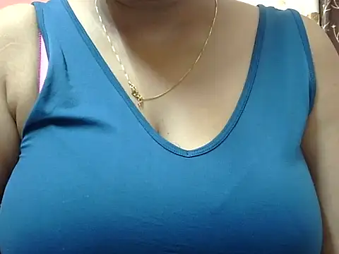 Riya riyaa online show from February 3, 2025, 2:25 am