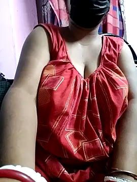Snapshot of BERRY_00 chatting on May 11, 2026, 6:27 pm BERRY 00 online show from May 11, 2026, 6:27 pm