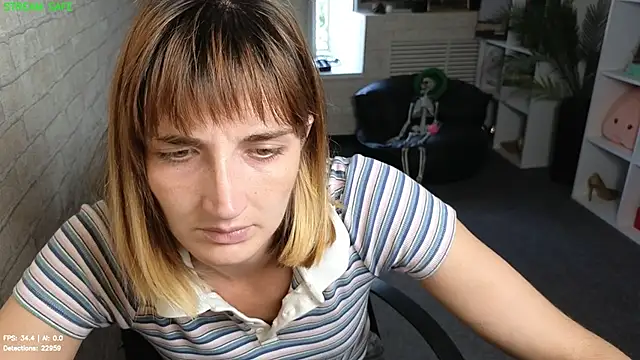Nika Kitten online show from July 6, 2026, 6:53 am