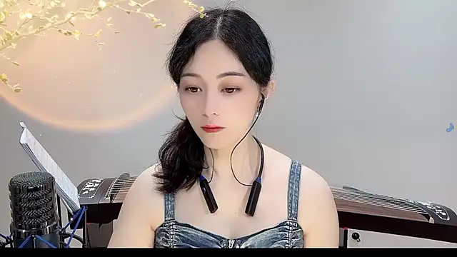 Snapshot of Tian-xin-999 chatting on September 16, 2025, 3:02 pm Tian-xin-999 online show from September 16, 2025, 3:02 pm