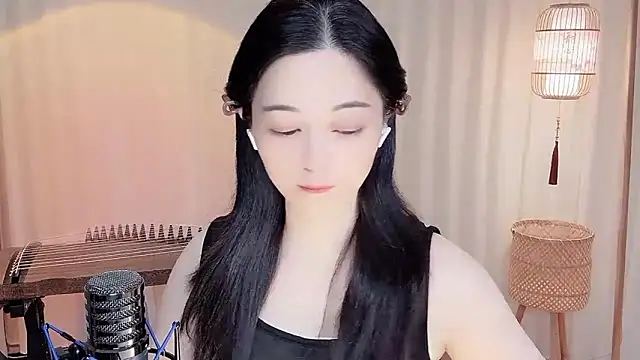 Snapshot of Tian-xin-999 chatting on May 30, 2026, 4:23 pm Tian-xin-999 online show from May 30, 2026, 4:23 pm