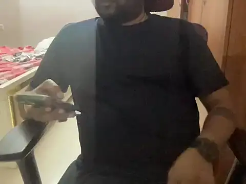 Snapshot of robymeaty chatting on June 27, 2026, 9:10 pm robymeaty online show from June 27, 2026, 9:10 pm