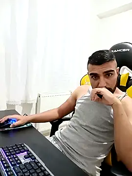 SertSikici022 online show from December 3, 2024, 1:03 am