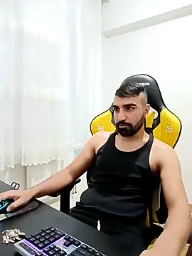 SertSikici022 online show from December 17, 2024, 5:58 pm