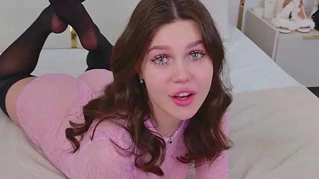 Snapshot of RihannaRose chatting on February 26, 2026, 5:02 pm RihannaRose online show from February 26, 2026, 5:02 pm