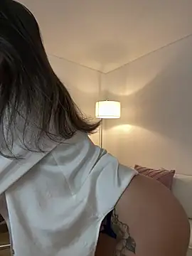 Eli818 online show from July 17, 2026, 11:46 pm