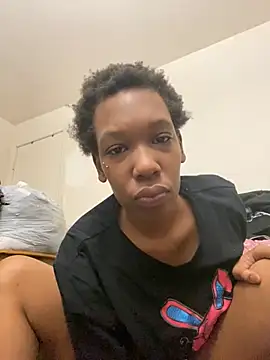 MsSapPhire500 online show from February 3, 2025, 10:00 pm