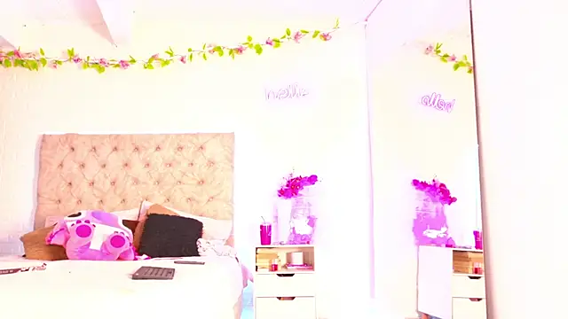 Anastasia2023 online show from June 15, 2026, 11:04 pm